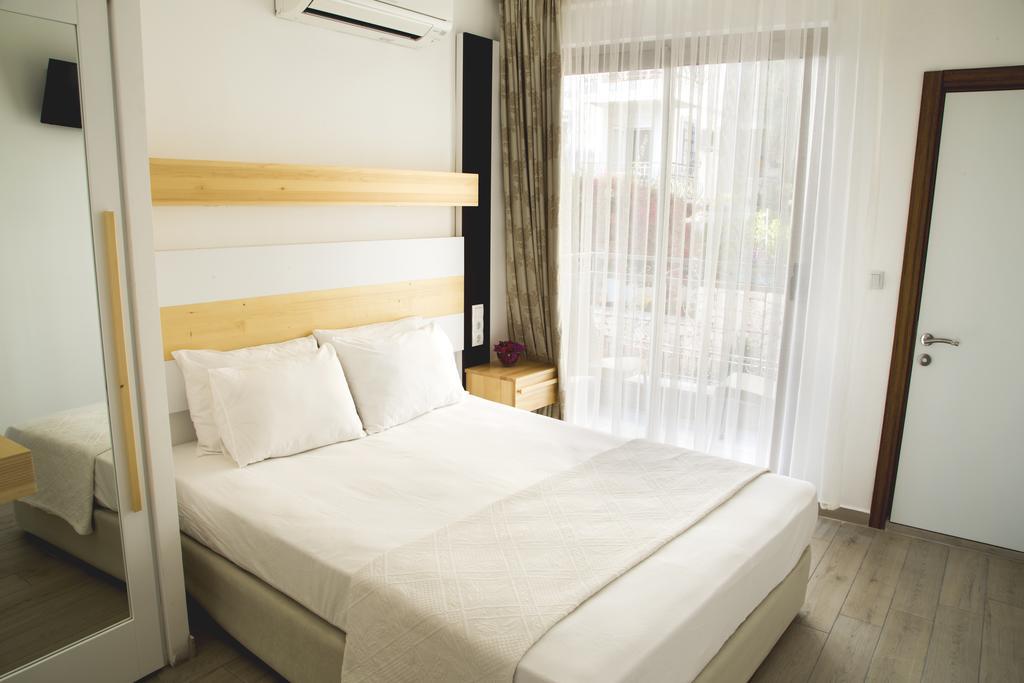 Defne Hotel Kaş Exterior foto