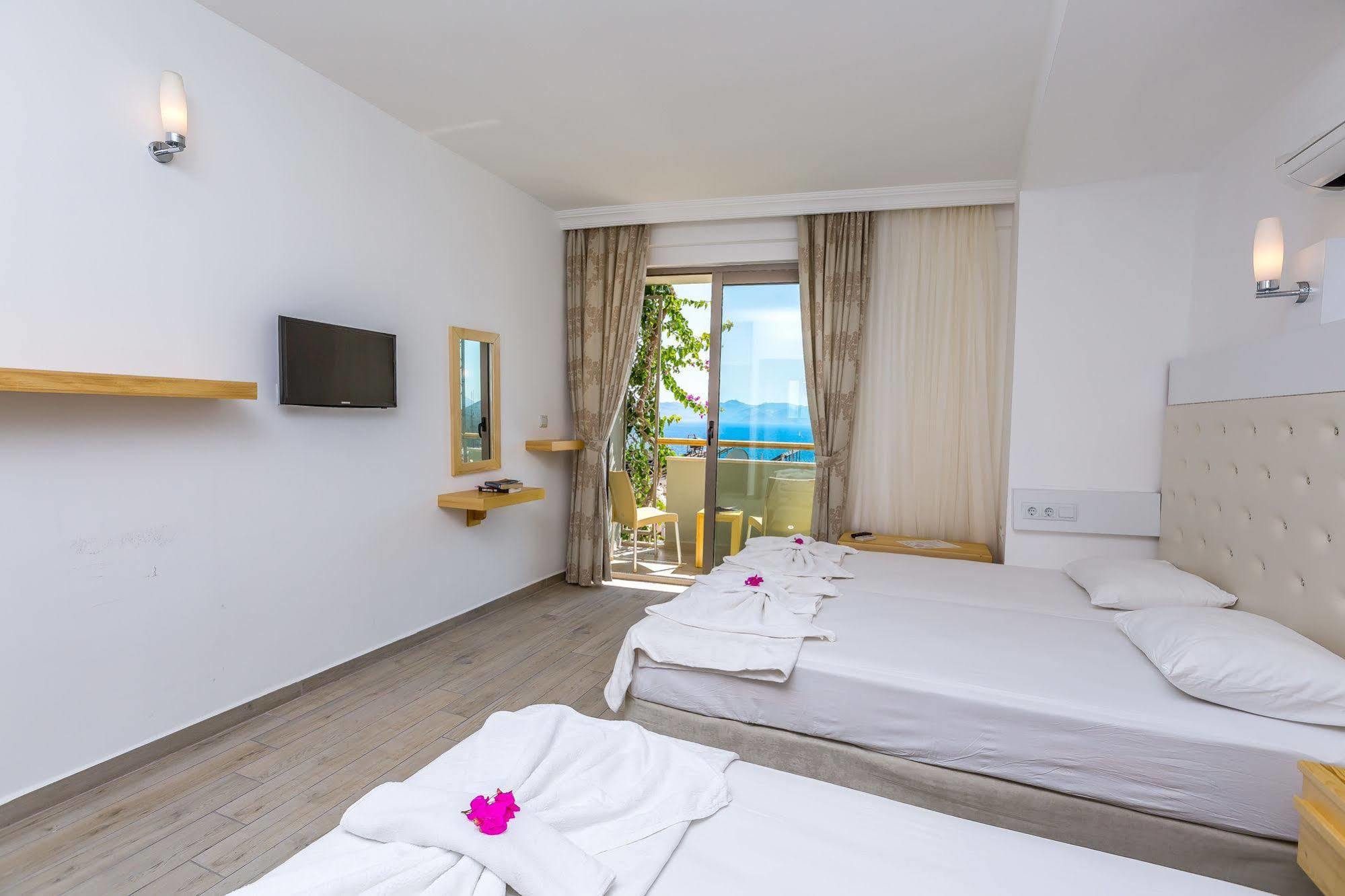 Defne Hotel Kaş Exterior foto