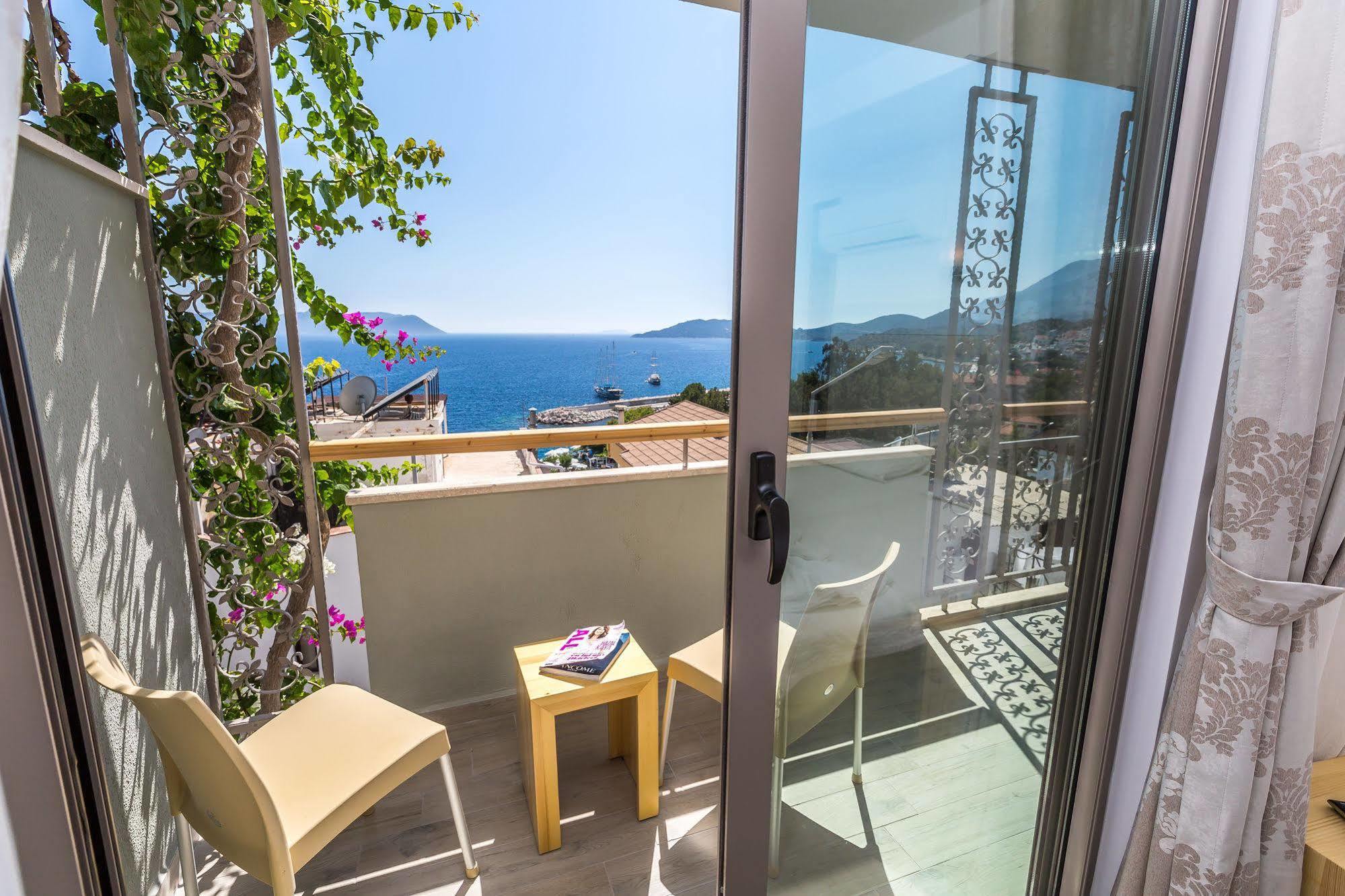 Defne Hotel Kaş Exterior foto