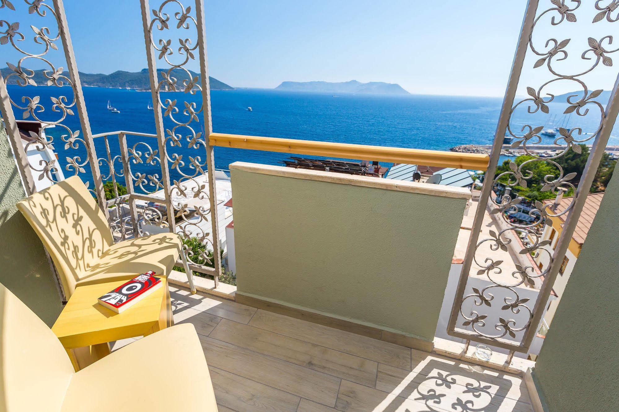 Defne Hotel Kaş Exterior foto
